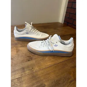 Adidas Men's Sabalo Casual Low Top Sneakers Size 10.5 White Blue