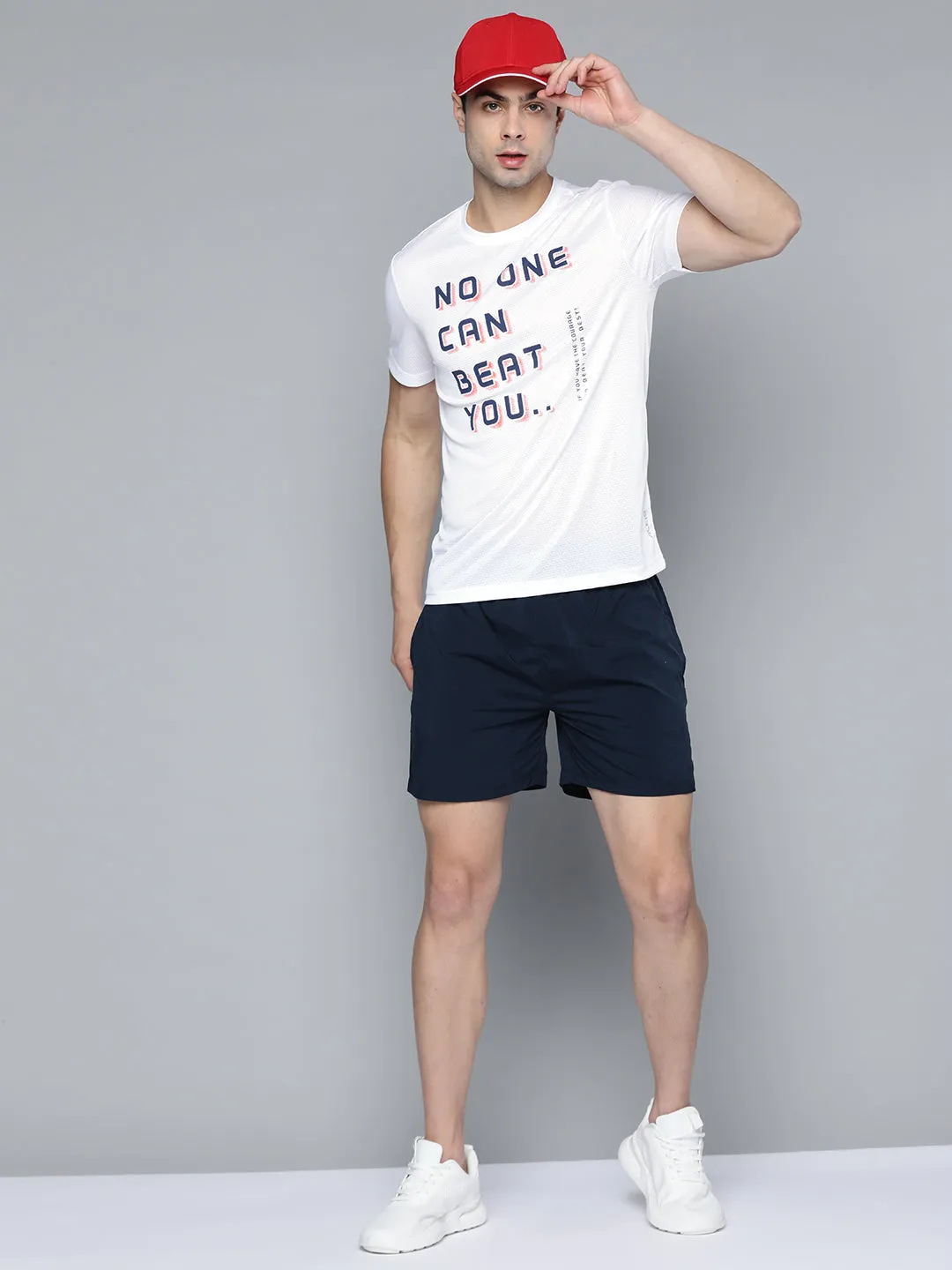 Alcis Men White Navy Blue Typography Printed T-shirt