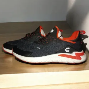 Black and Red Men's Sneakers