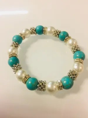 Brand new Women's Turquoise Gemstone Beaded Stretchy Bracelet, one size, expandable to fit all wrists! Fashion Jewelry!