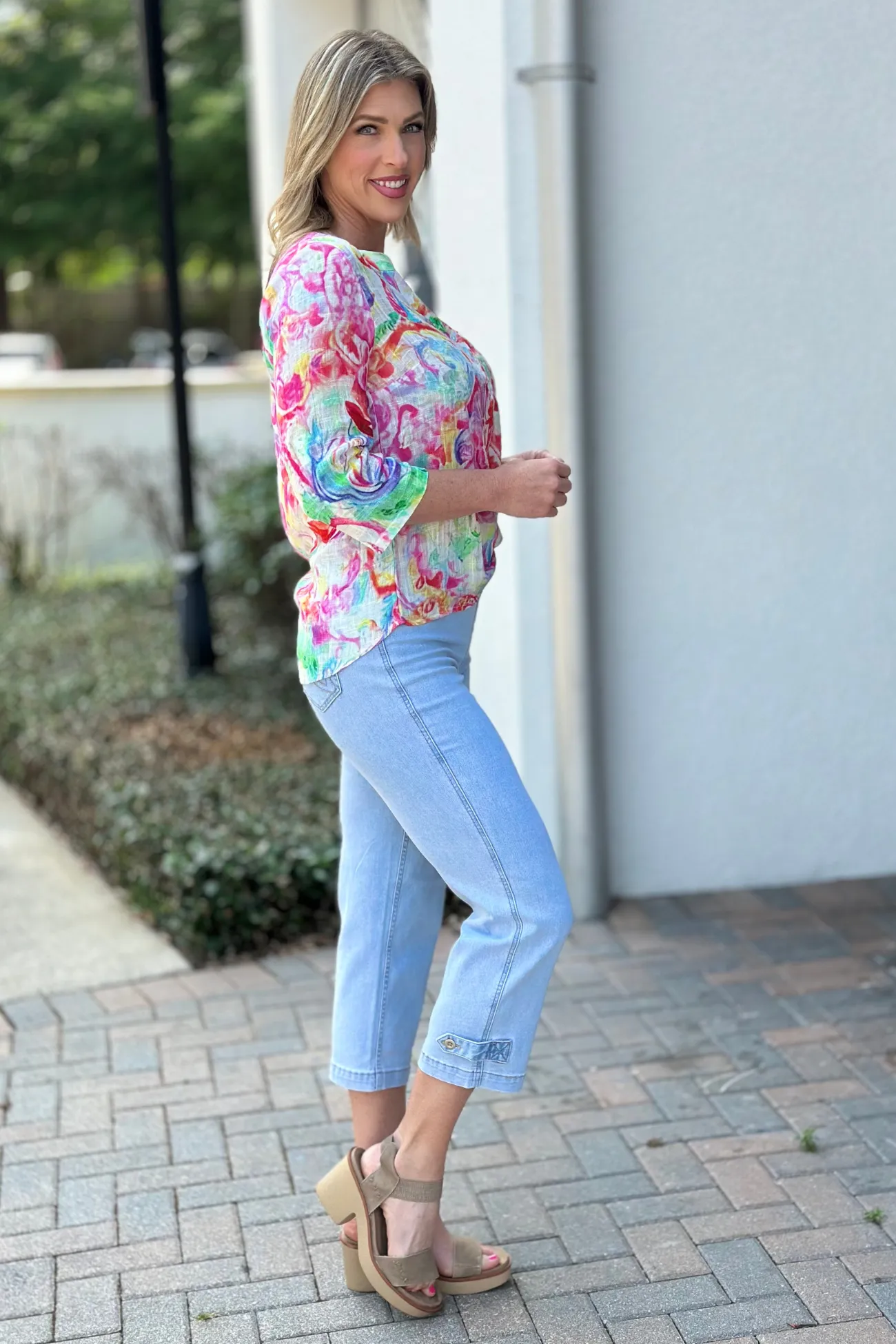 Charlie B Cropped Pull-On Jeans with Hem Tab - Bleach Blue