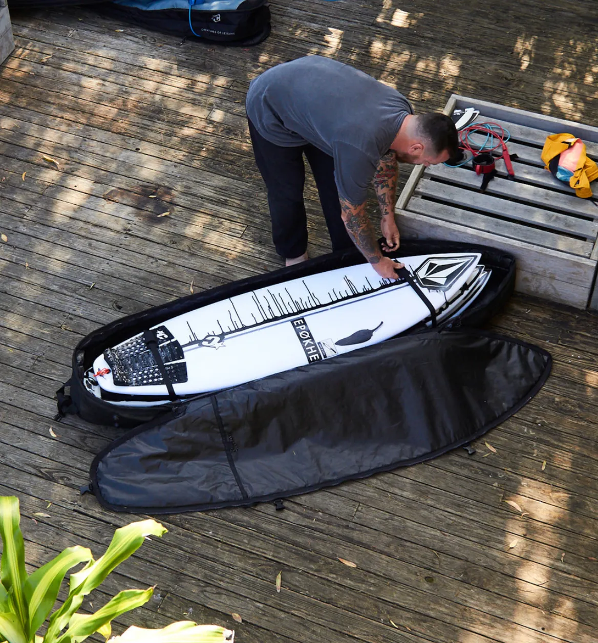 CREATURES OF LEISURE   SHORTBOARD TRIPLE DT2.0 : BLACK  6'7