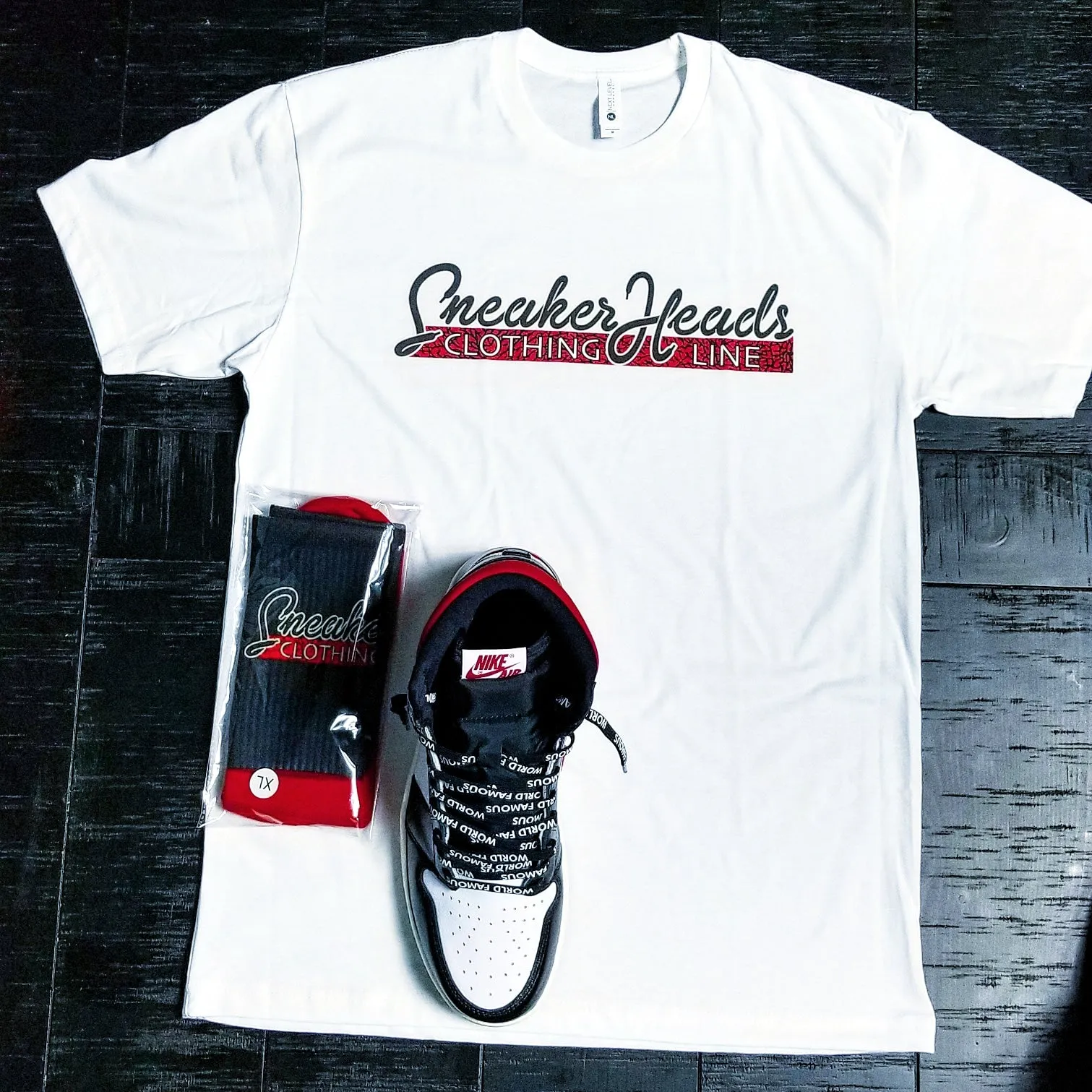 Exclusive SNEAKERHEADS CLOTHING LINE LE Shirt