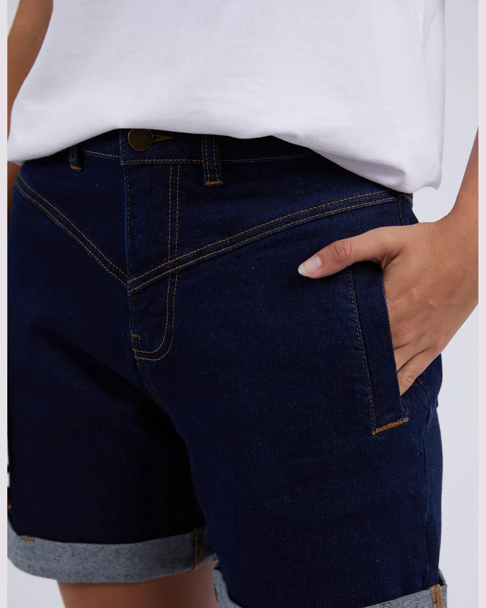 Foxwood Devi Short - Dark Denim Blue