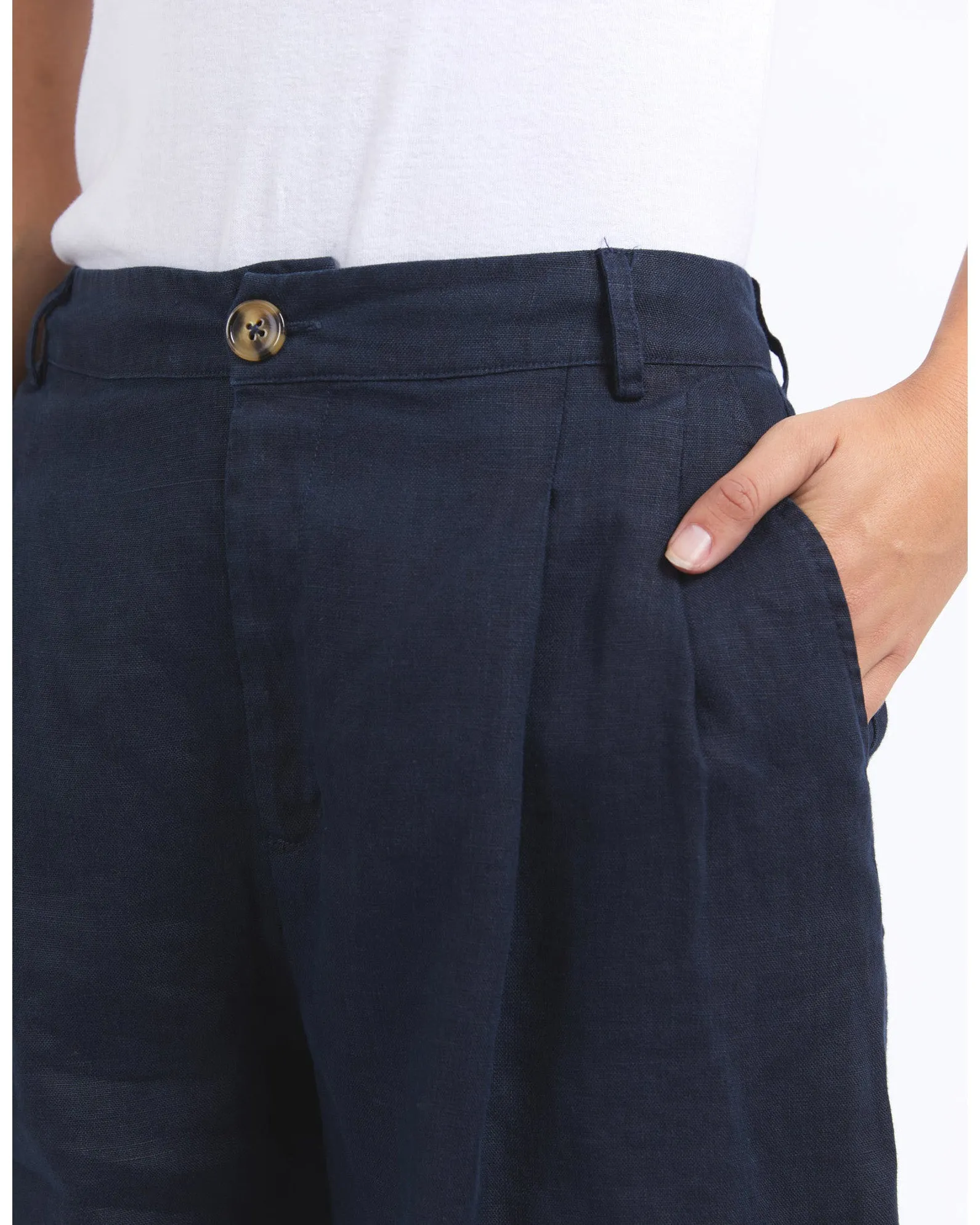 Foxwood Oakleigh Short - Dark Sapphire