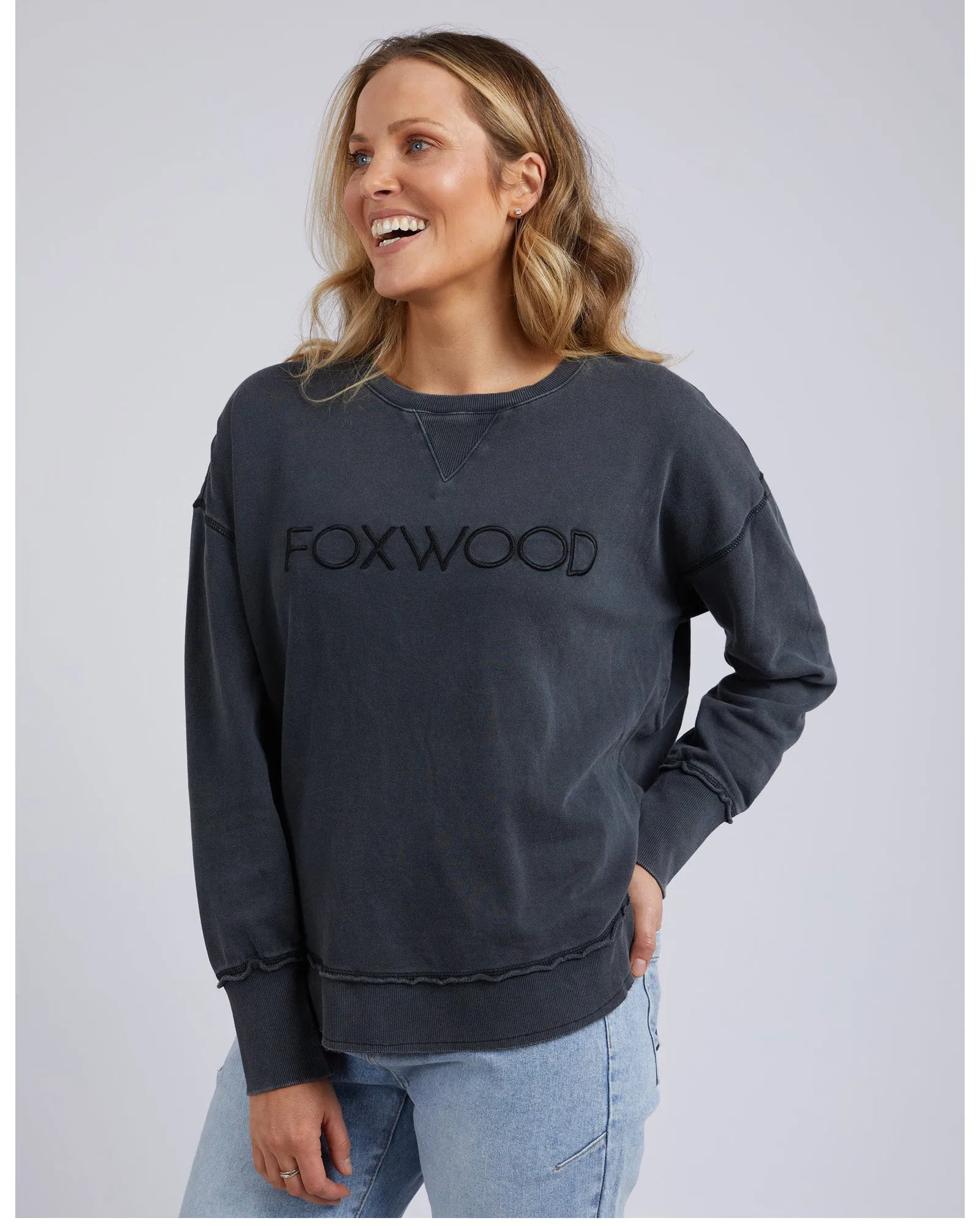 Foxwood Washed Simplified Crew - Black