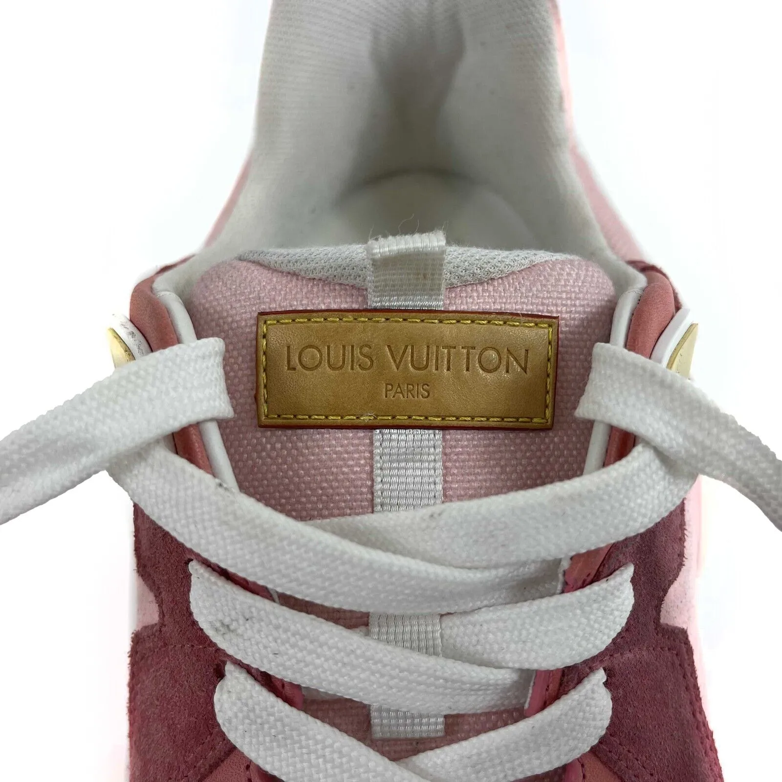 Louis Vuitton - Low Top Sneaker White Pink Suede Run Away - Pink 40 US 10