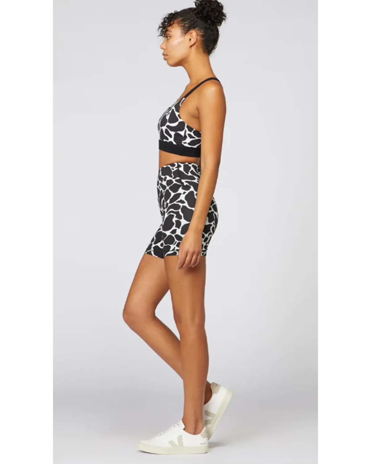 L'urv Hushed Bike Short - Black