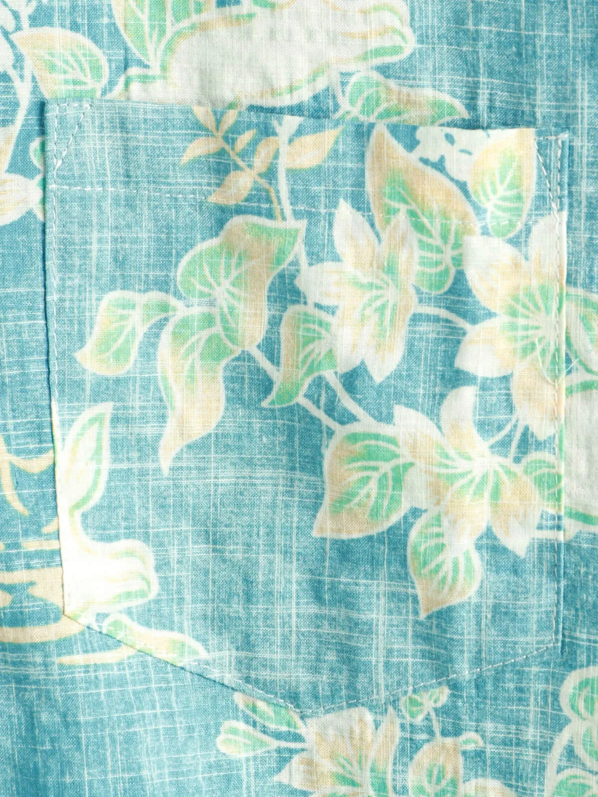 Men's Vintage Hawaiian Tropical Floral Print Pocket Beach Summer Short Sleeve Button Shirt