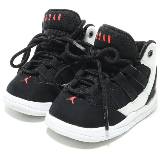 Nike Air Jordan Max Aura Toddler US4C UK3.5 EUR19.5 CM10 Black White Red