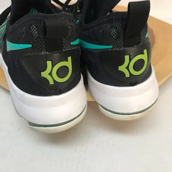 Nike KD Kevin Durant Zoom Sneakers