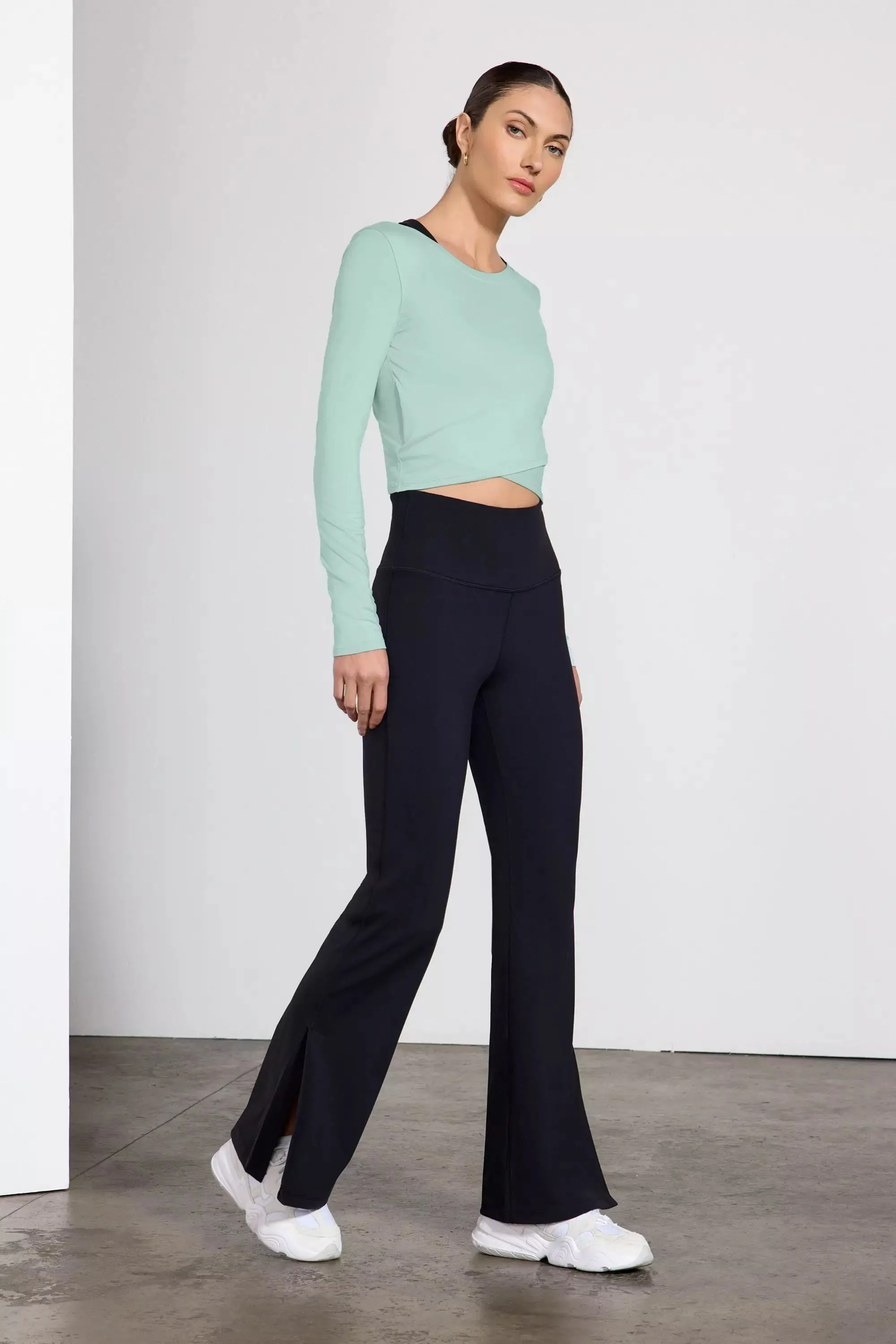 Pace Wrap Long Sleeve Tee - Blue Haze