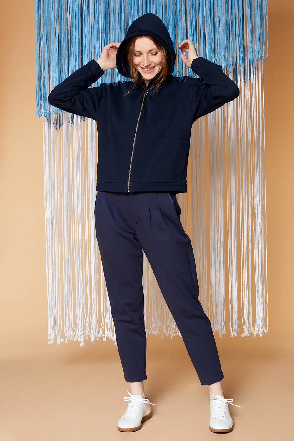 PIERA - Pantalon slouchy marine 7/8ème en maille