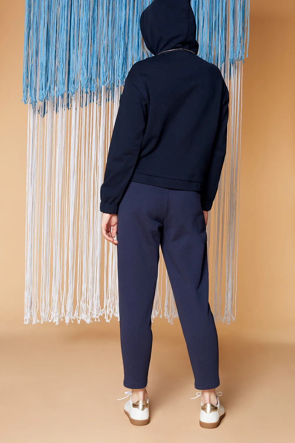 PIERA - Pantalon slouchy marine 7/8ème en maille