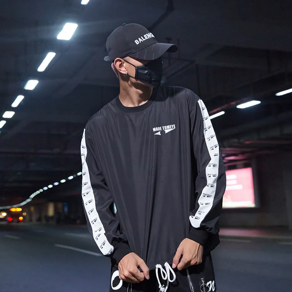 "TOMEYE" Sweat-shirt Crewneck Noir Streetwear - URB1™