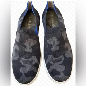 Rothy’s Women Black Gray Camo Canvas Slip-On Machine Washable Sneakers Size 9