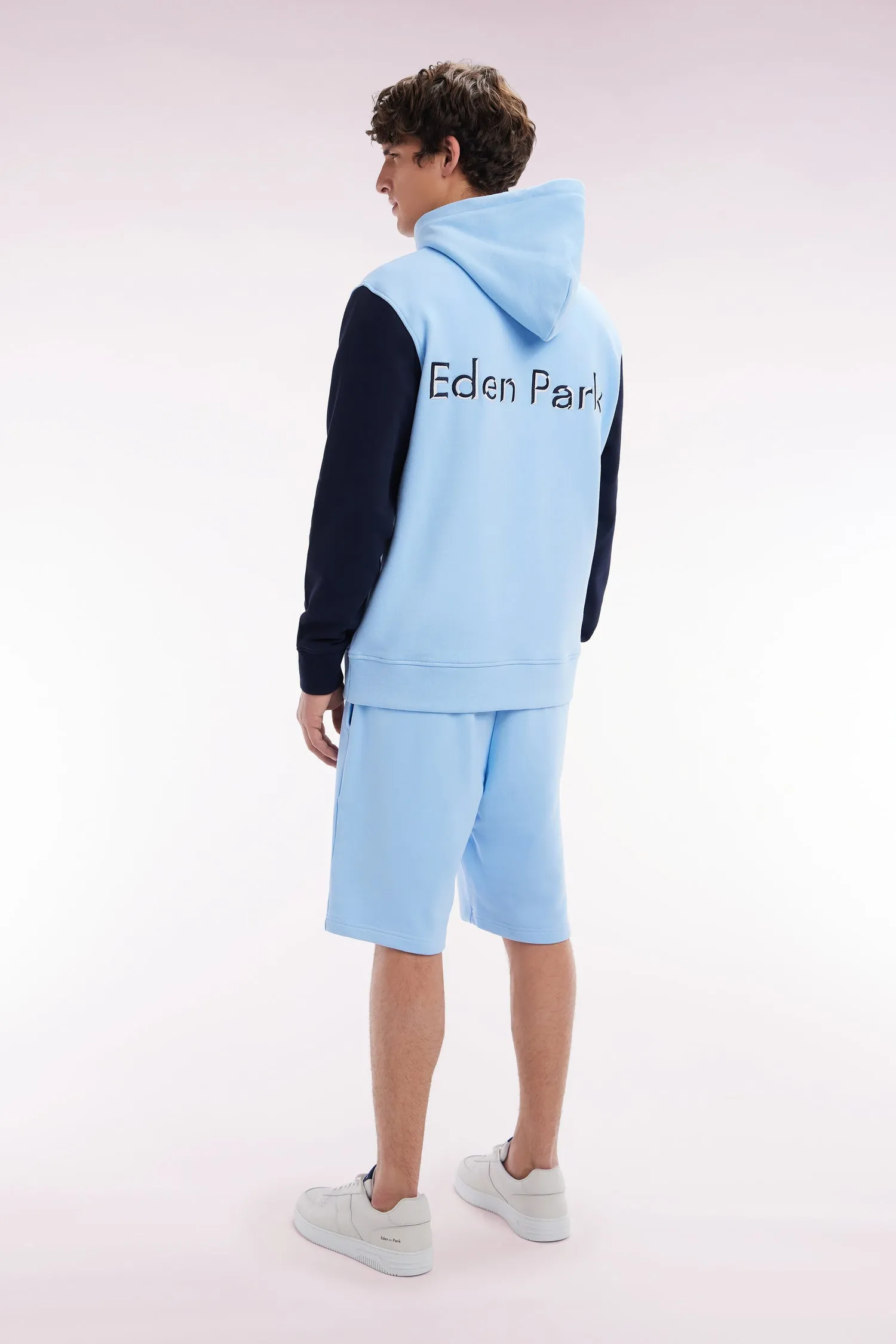 Short de jogging en molleton coton ciel coupe décontractée
