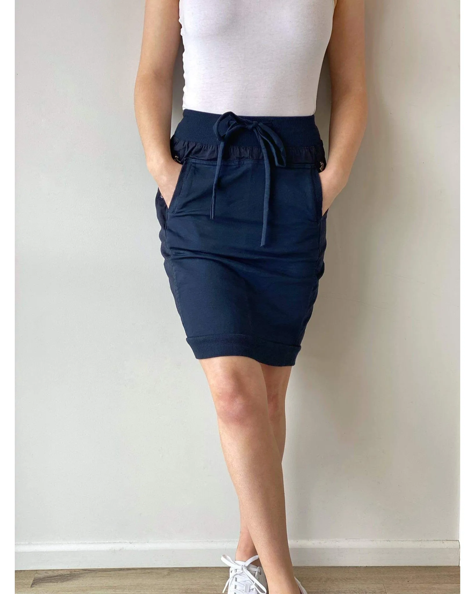 Suzy D Mila Ultimate Jersey Skirt - Navy