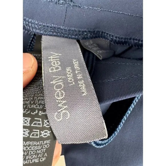 Sweaty Betty Explorer 3.5&quot; Shorts athleisure navy outdoor sz 6