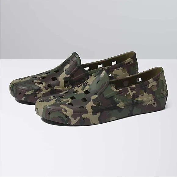 Vans Big Kids Unisex Trek Camouflage Green Slip On Sneakers/Sz:3/NWT