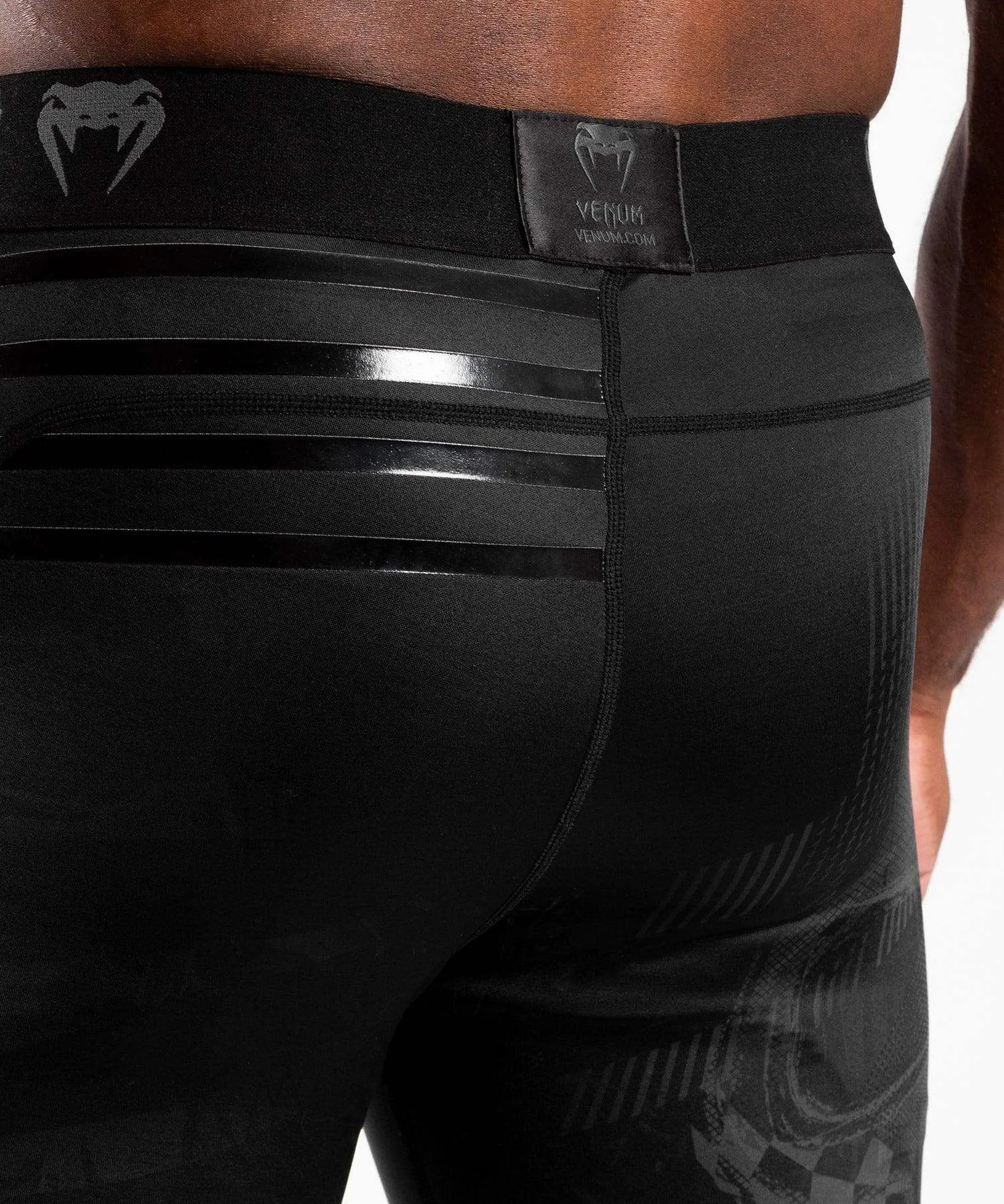 Venum Skull Vale Tudo Shorts