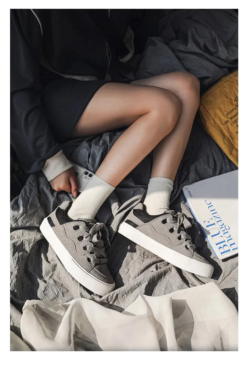 VougeVamp Women's Korean Fashion Canvas Sneakers – Trendy Platform Board Shoes for Casual Wear