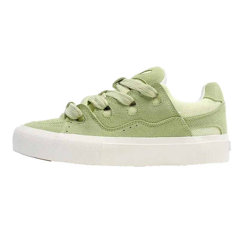 VougeVamp Women's Korean Fashion Canvas Sneakers – Trendy Platform Board Shoes for Casual Wear