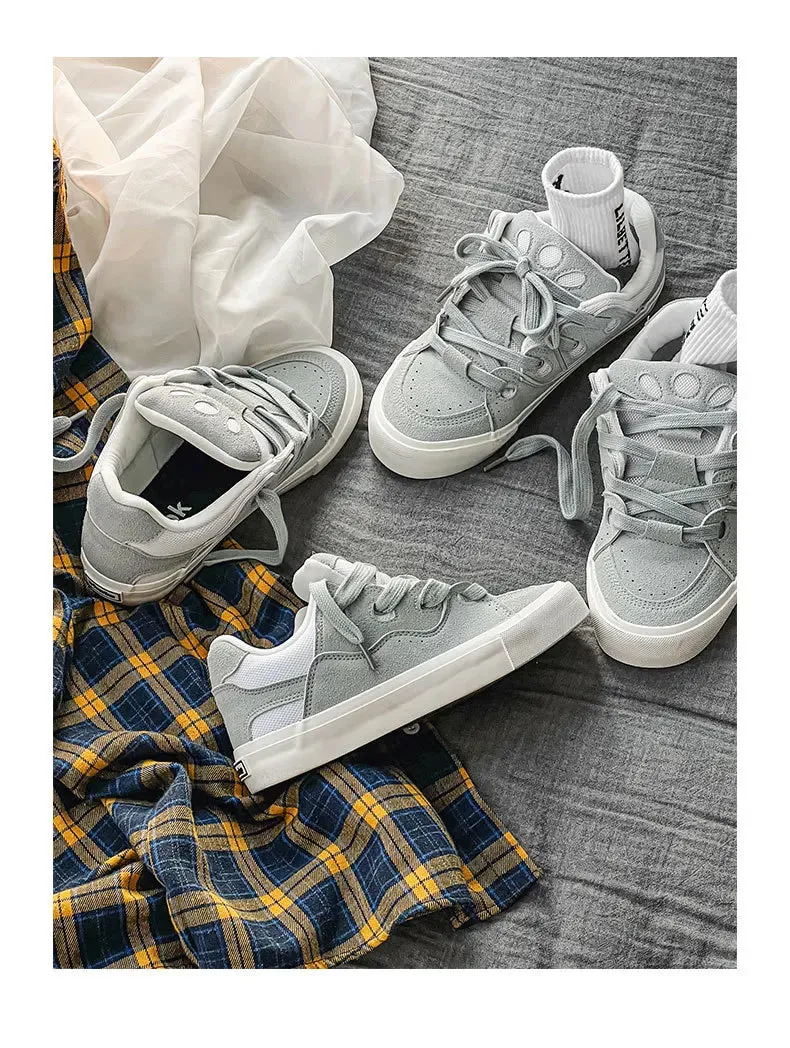 VougeVamp Women's Korean Fashion Canvas Sneakers – Trendy Platform Board Shoes for Casual Wear